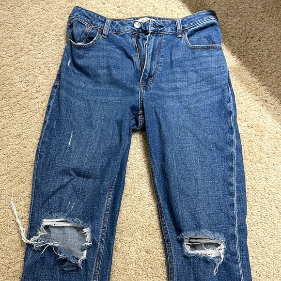 Abercrombie jeans worn 2 times - Picture 2 of 3